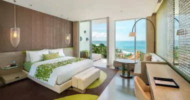 Spectacular Ocean Facing Escape